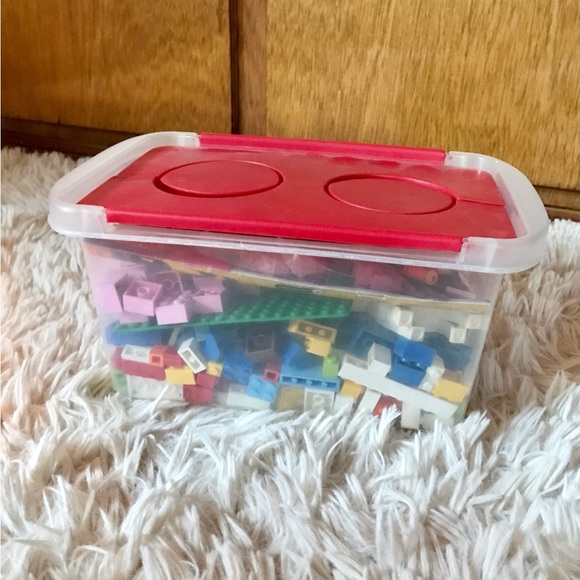 6 Missing Pcs LEGO 5560 Retired Large Pink Brick Box Bricks And More Set Horse - Picture 10 of 12